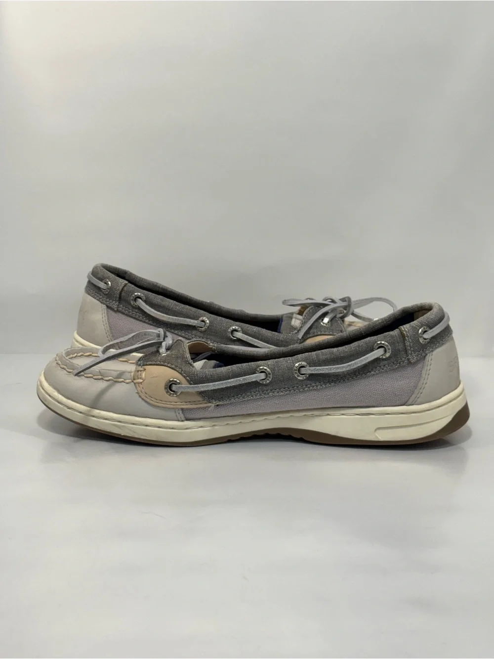 Sperry women size